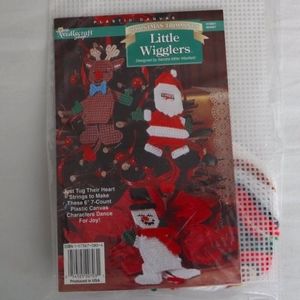 1983 The Needlecraft Shop  Plastic Canvas Christmas Ornament Kit Little Wigglers